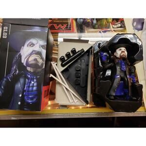 WWE Slam Stars Loot Crate Exclusive The Undertaker 01.03 Collectible Figurine